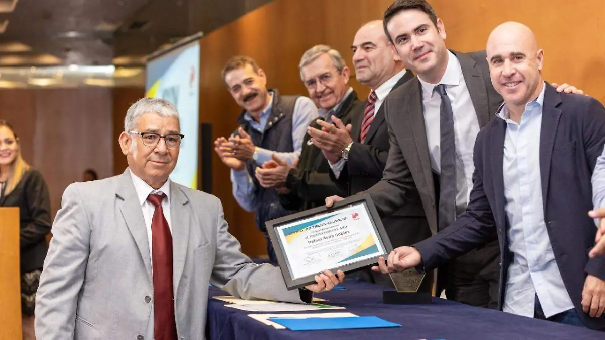 13 Peñoles vuelve a premiar a sus mejores proveedores