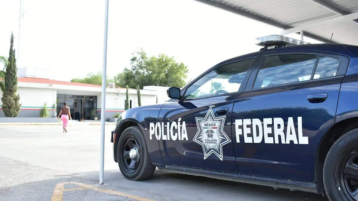 09 Elementos de la Policía Federal en Torreón al margen del paro nacional