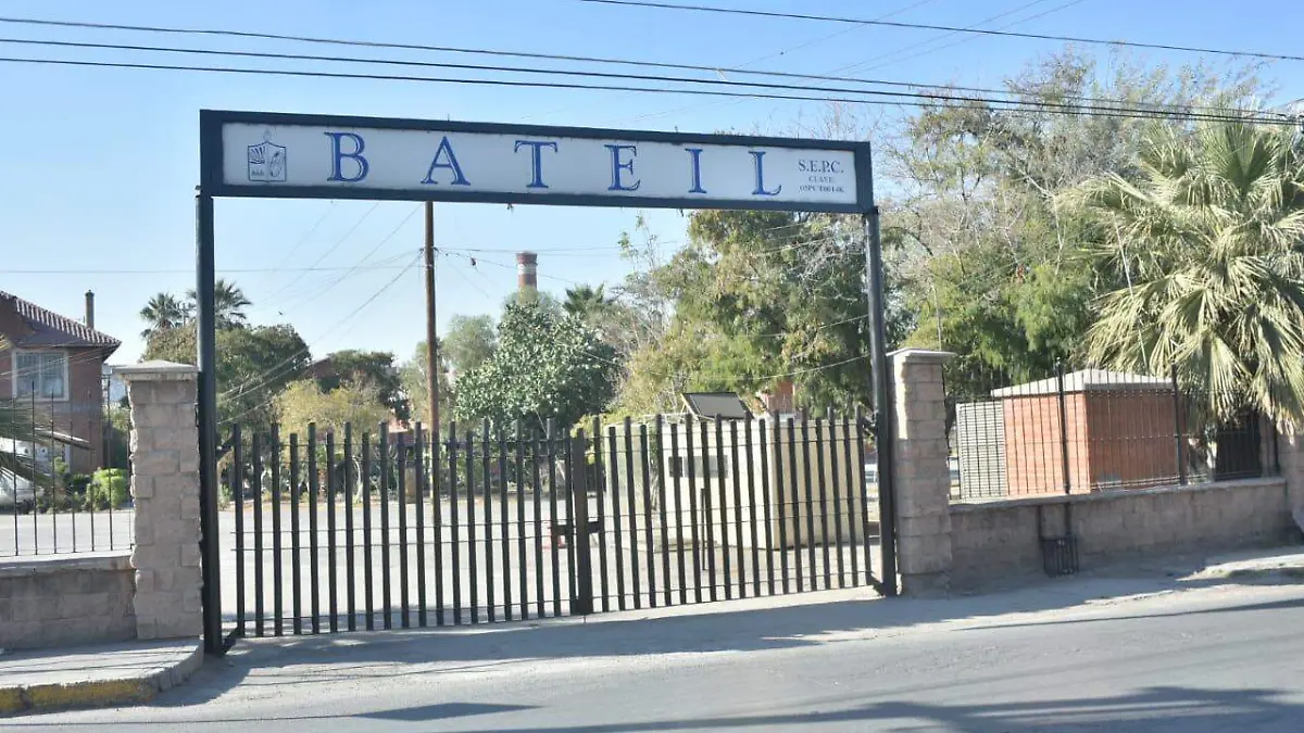 Bateil Crisis Alumnos