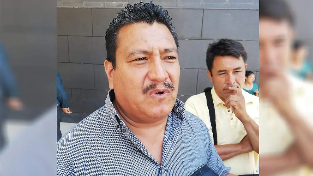 28 ok Taxistas denuncian ser víctimas de persecución