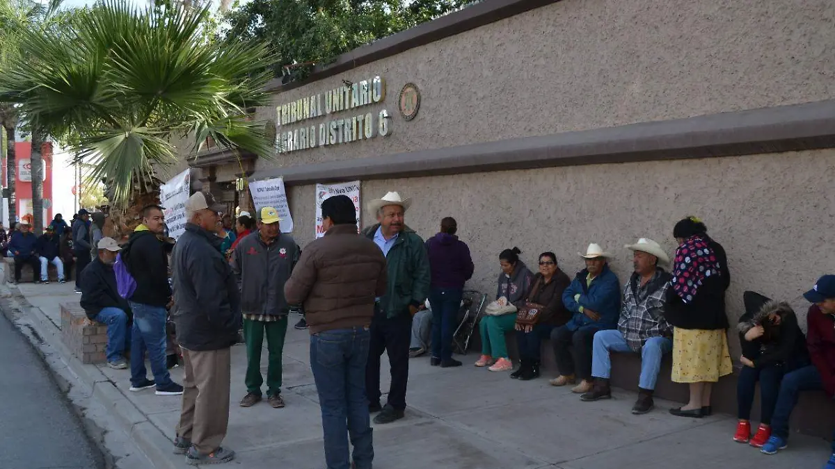 27 TOMAN CAMPESINOS TRIBUNAL AGRARIO1