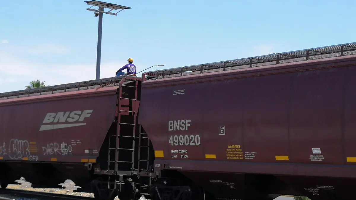 más migrantes intentan llegar a EE.UU.