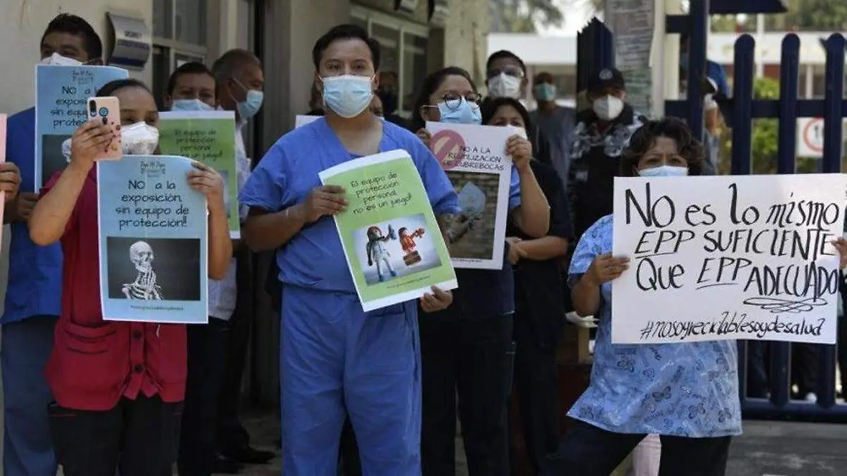 Personal medico protesta