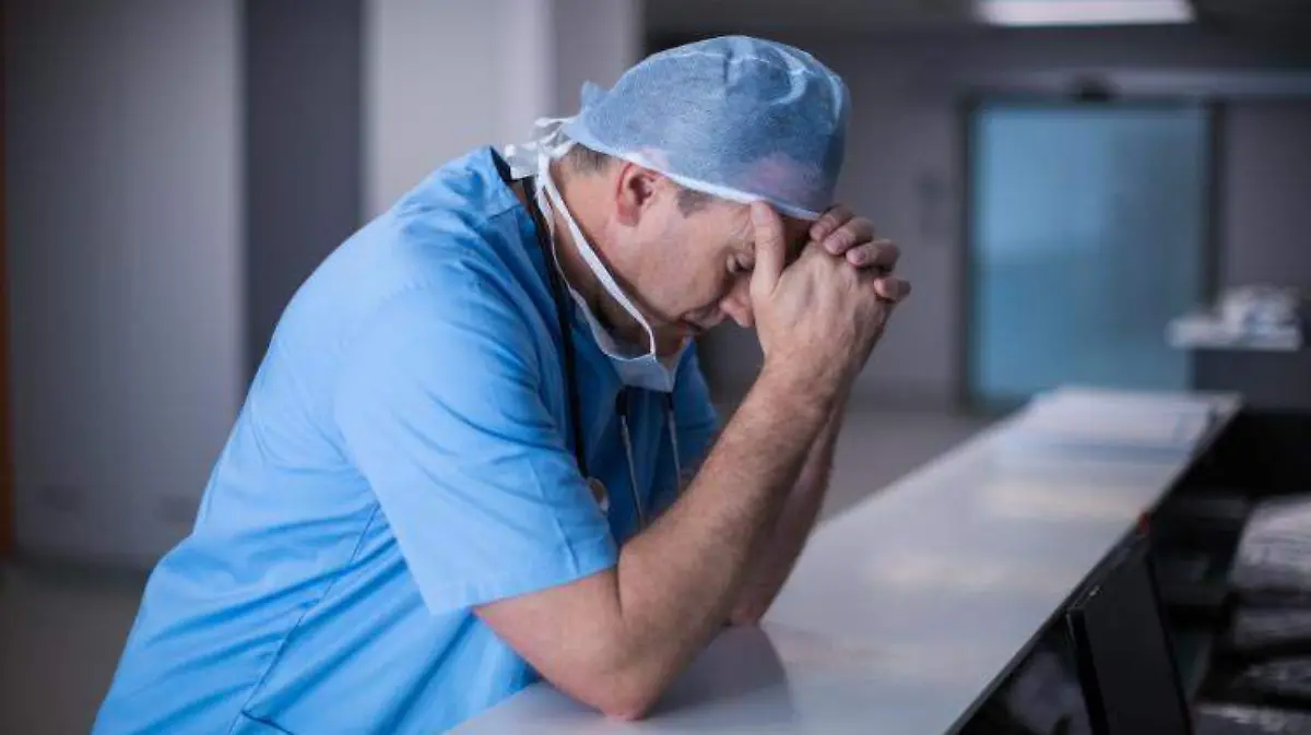 médicos