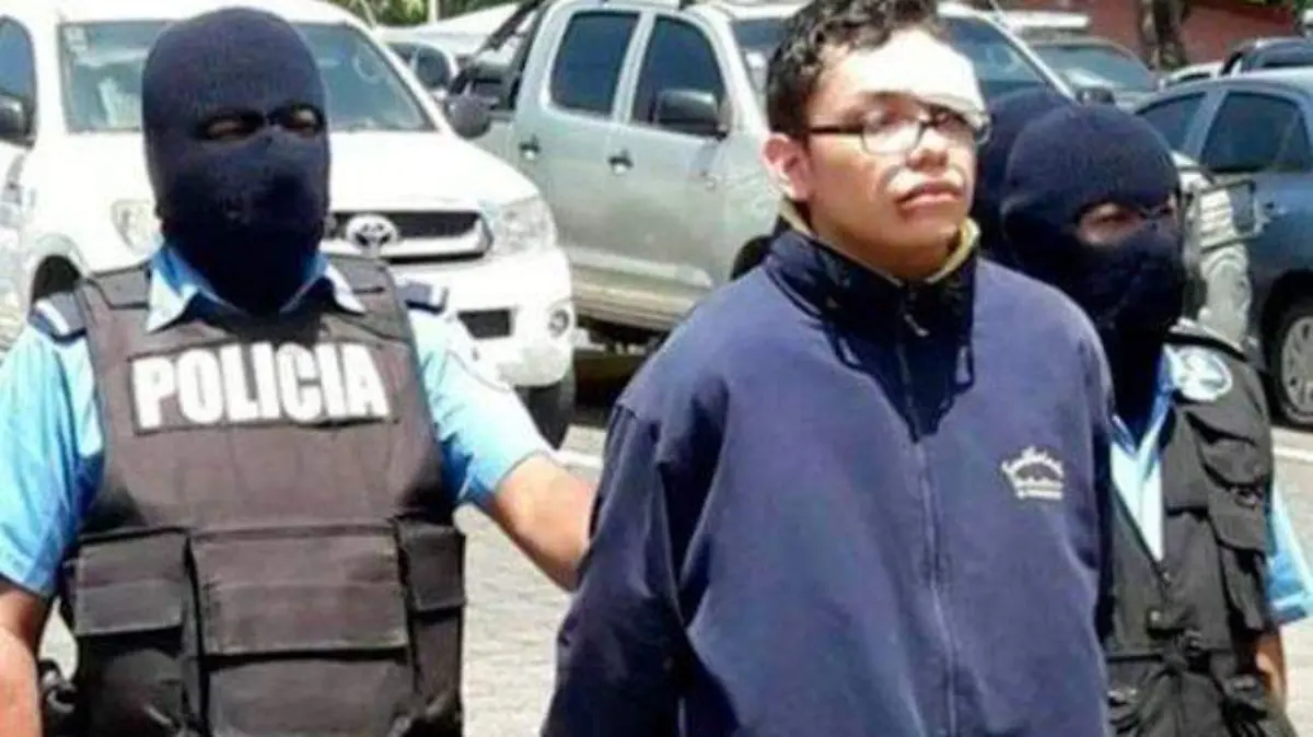 12 Hombre mata a mujer por no querer