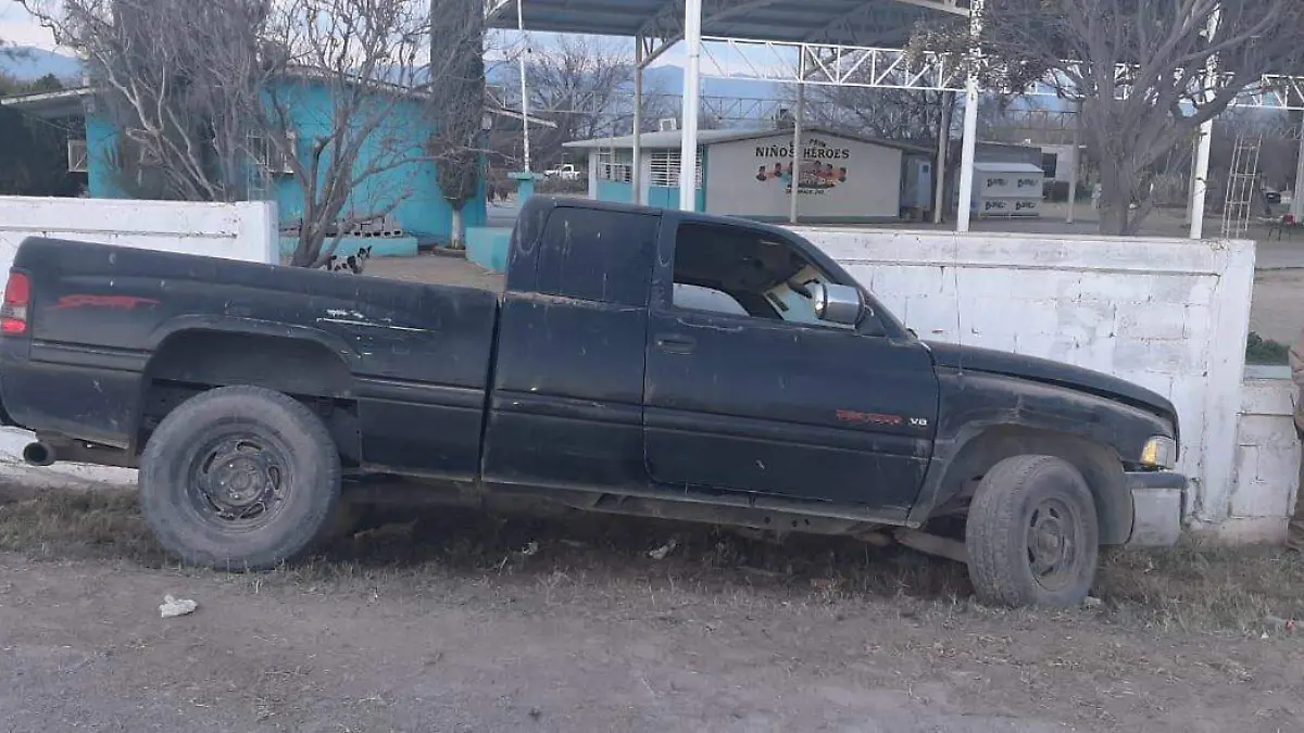 04 WEB Camioneta arrolla y mata a mujer en Lerdo