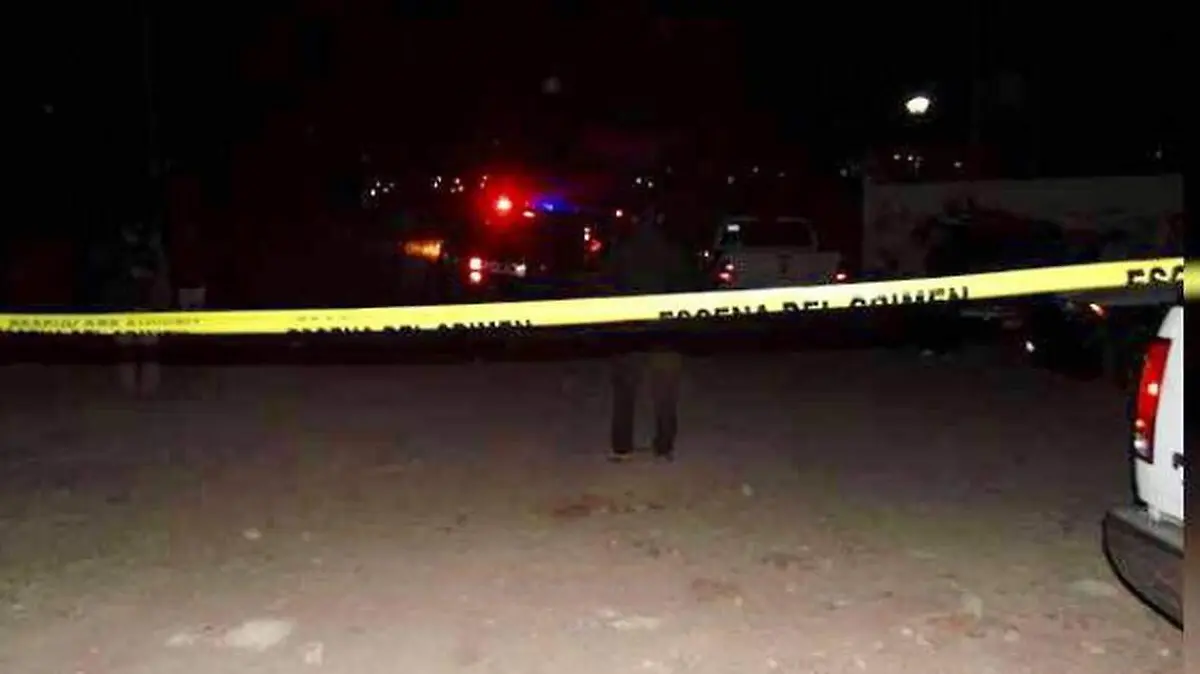 11 A puñaladas matan a joven en Lerdo