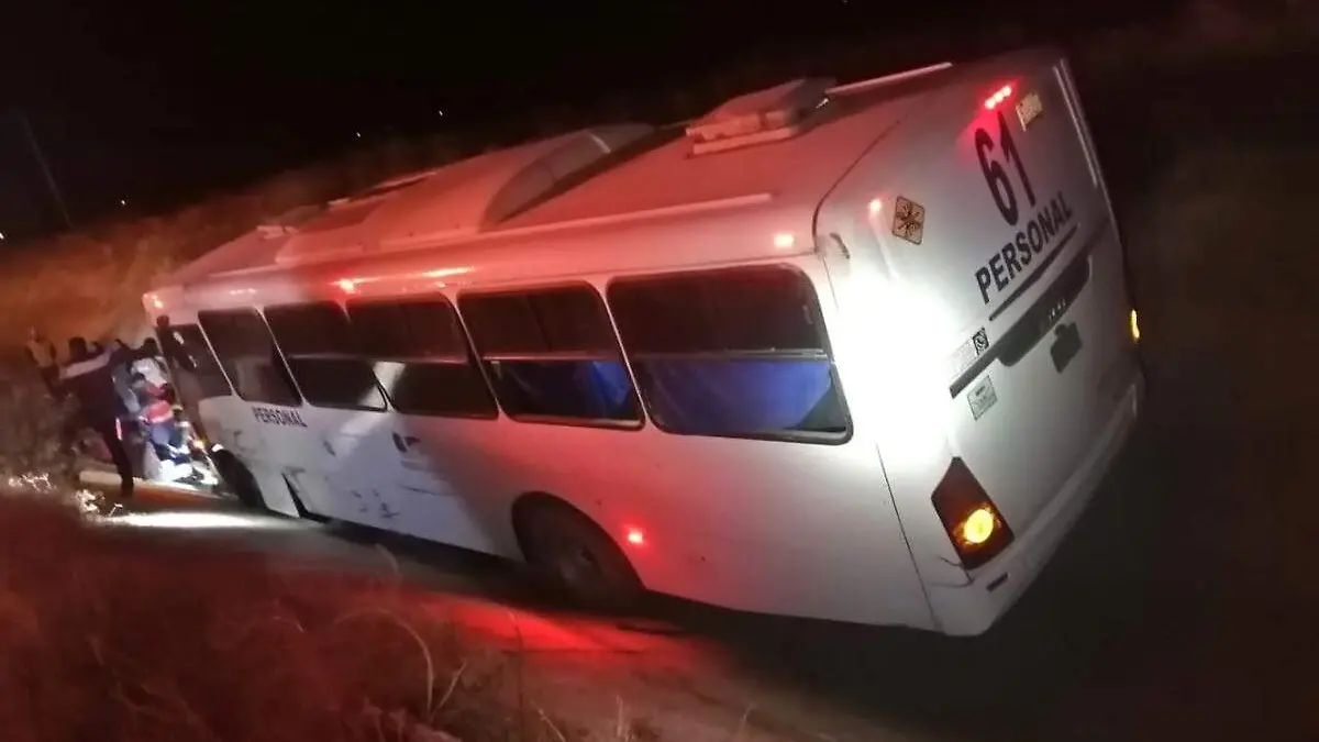 camión-personal-accidente