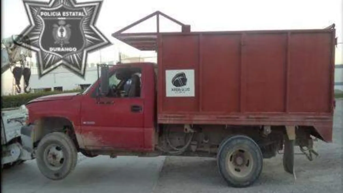 02 En tres días de investigaciones se recuperan 2 vehículos con reporte de robo2