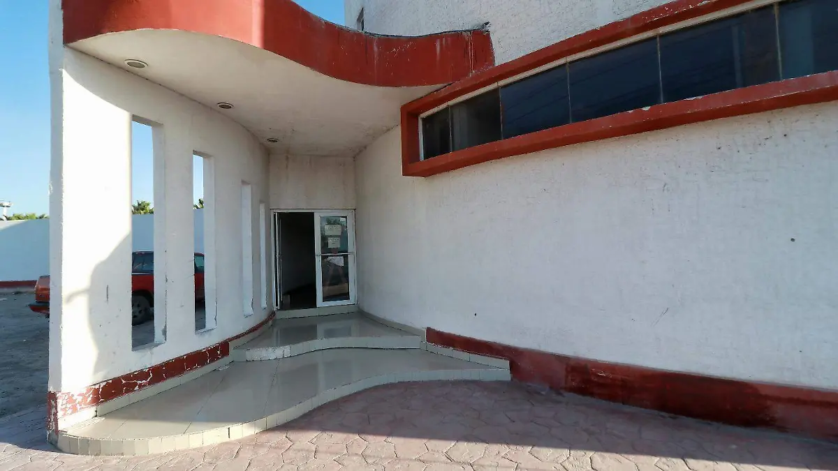 Joven madre se quita la vida