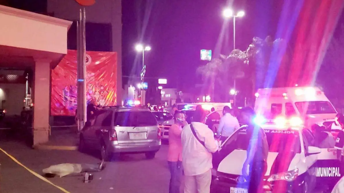 01 Joven es asfixiado en bar de Gómez Palacio