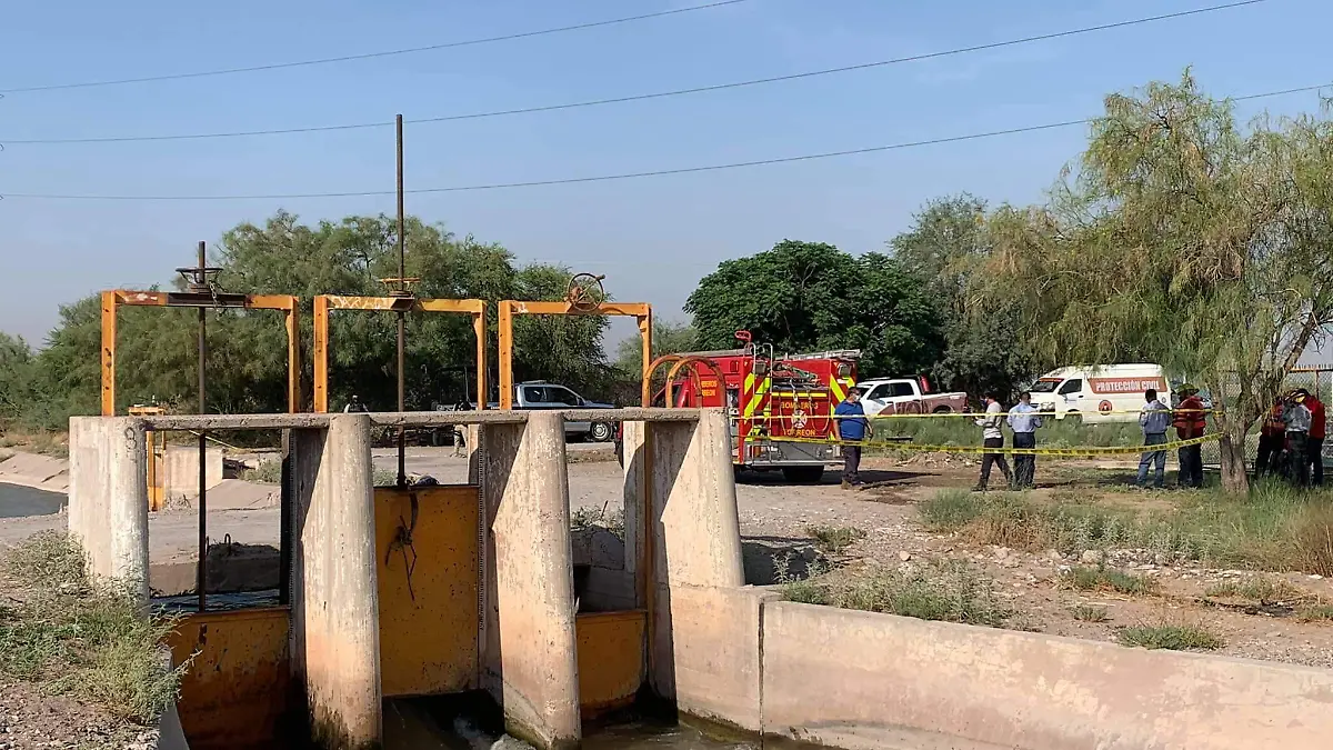 encuentran cuerpo de hombre en canal de riego