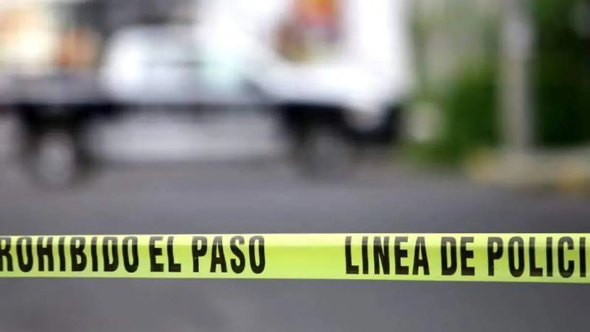 El cuerpo fue abandonado bajo el puente del Anillo Periférico entre las unidades Galaxia La Calera y La Guadalupana