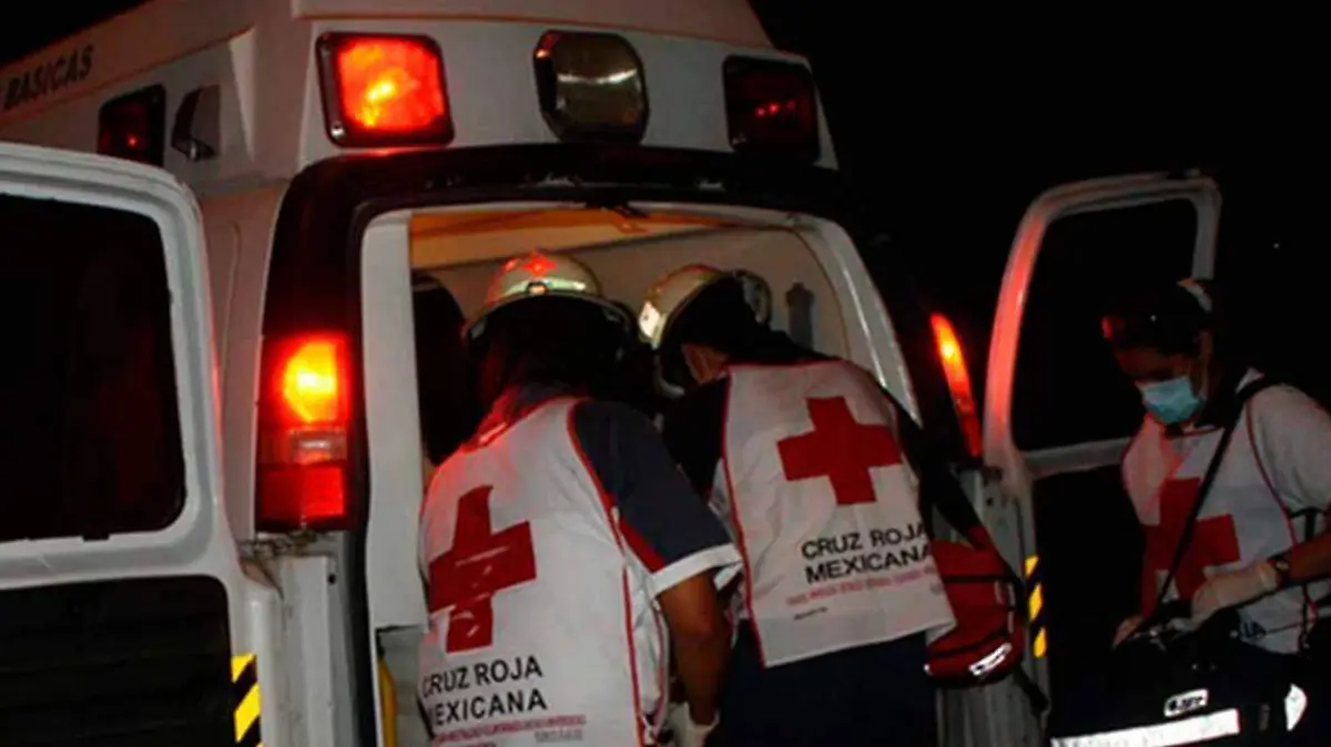 16 Cables caídos estrangulan a motociclista en Torreón