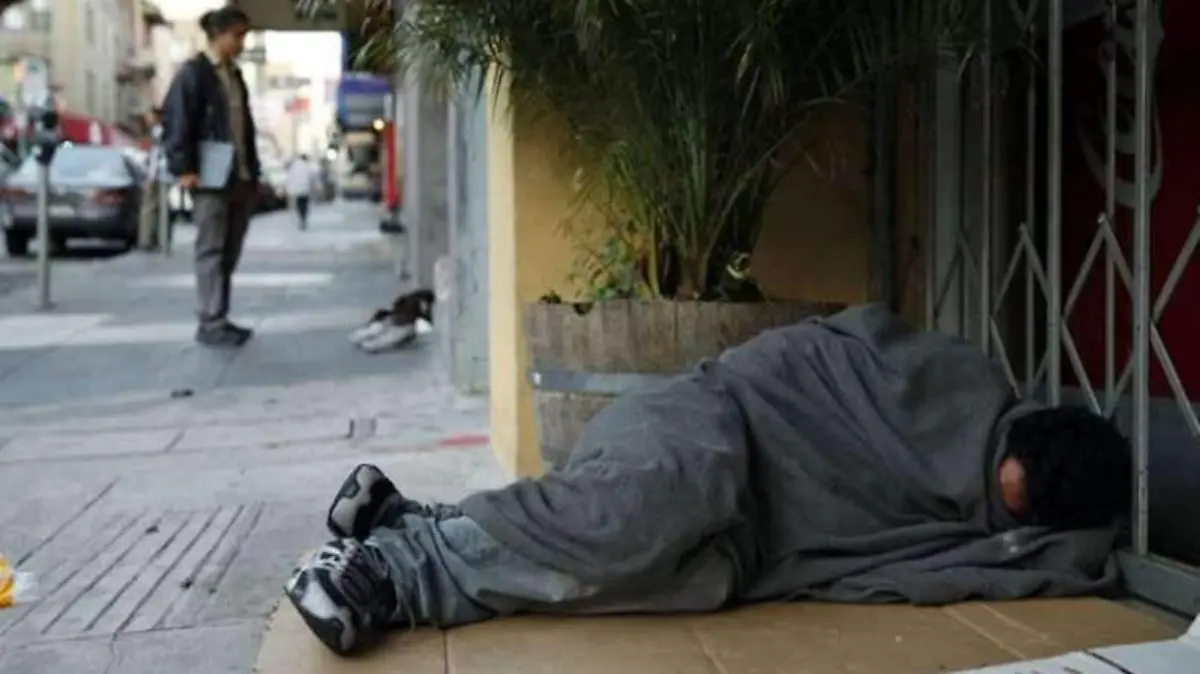 indigentes fueron grabados por hombre que los envenenó al darles comida