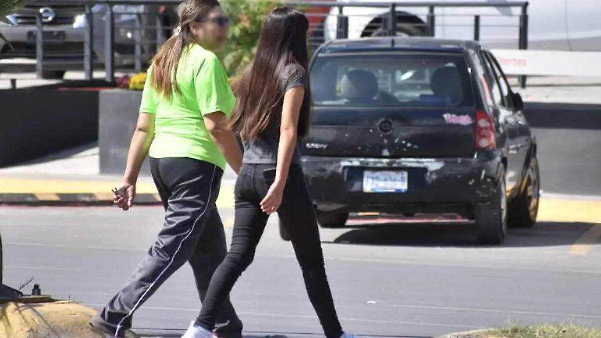 32 Piden un alto a la violencia de género