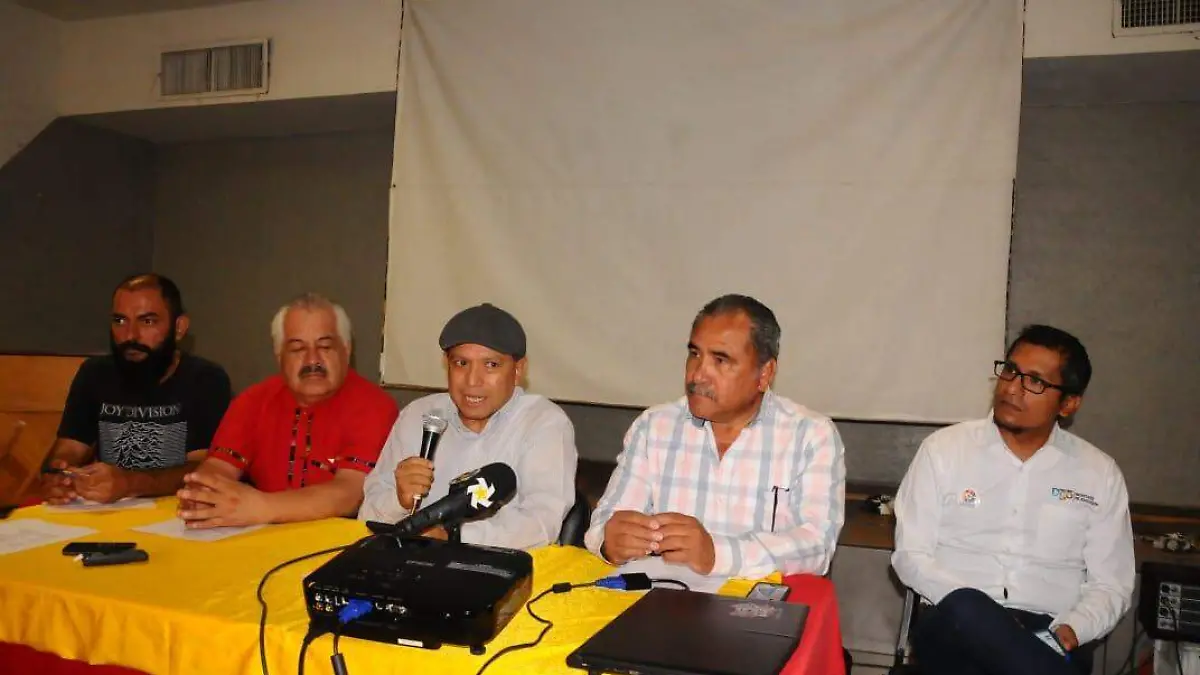 05 Consejo promotor de lectura de la Laguna dio a conocer actividades1