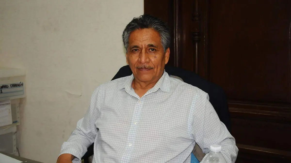 44 VALLEJO Se recomienda obedecer las recomendaciones