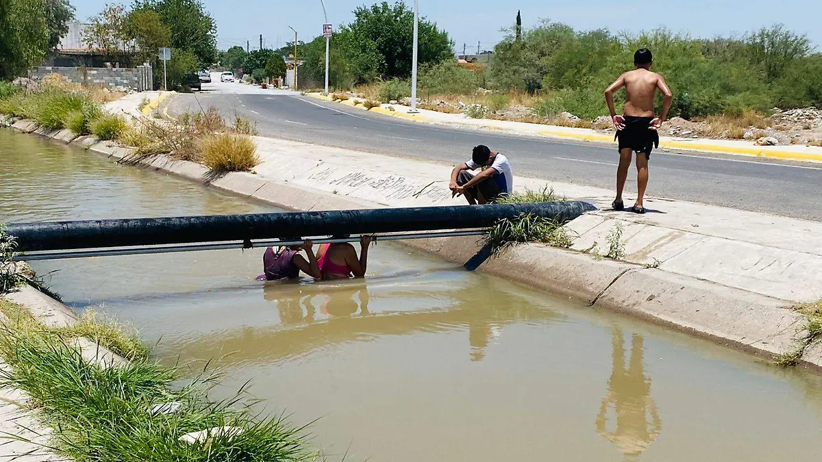 Canal de riego