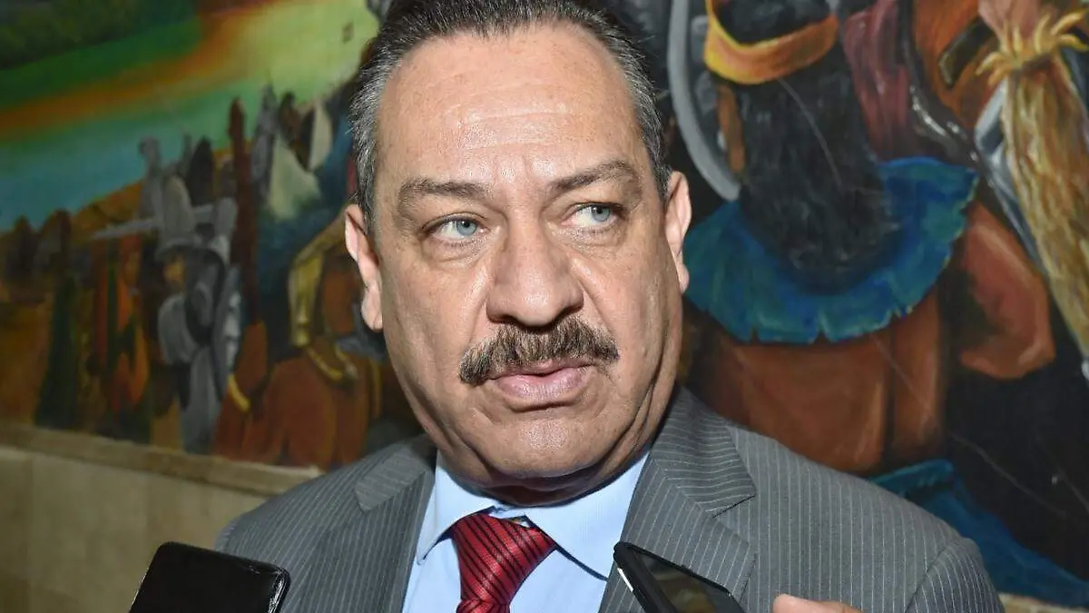 Fernando-de-las-}Fuentes