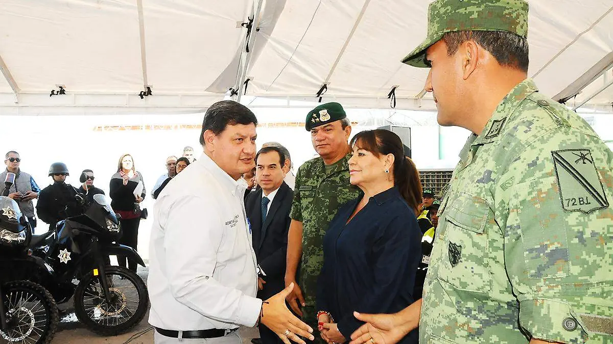 entrega equipo a la DSPM