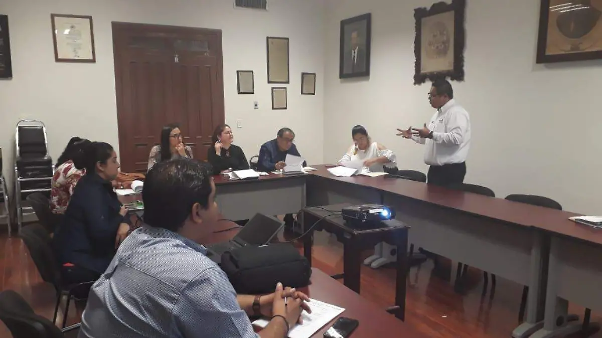 Presentan plan de salud