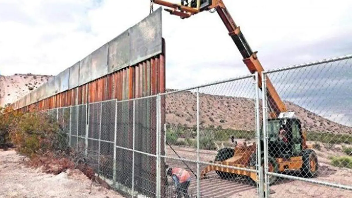 j06 Muro entre McAllen y Reynosa 