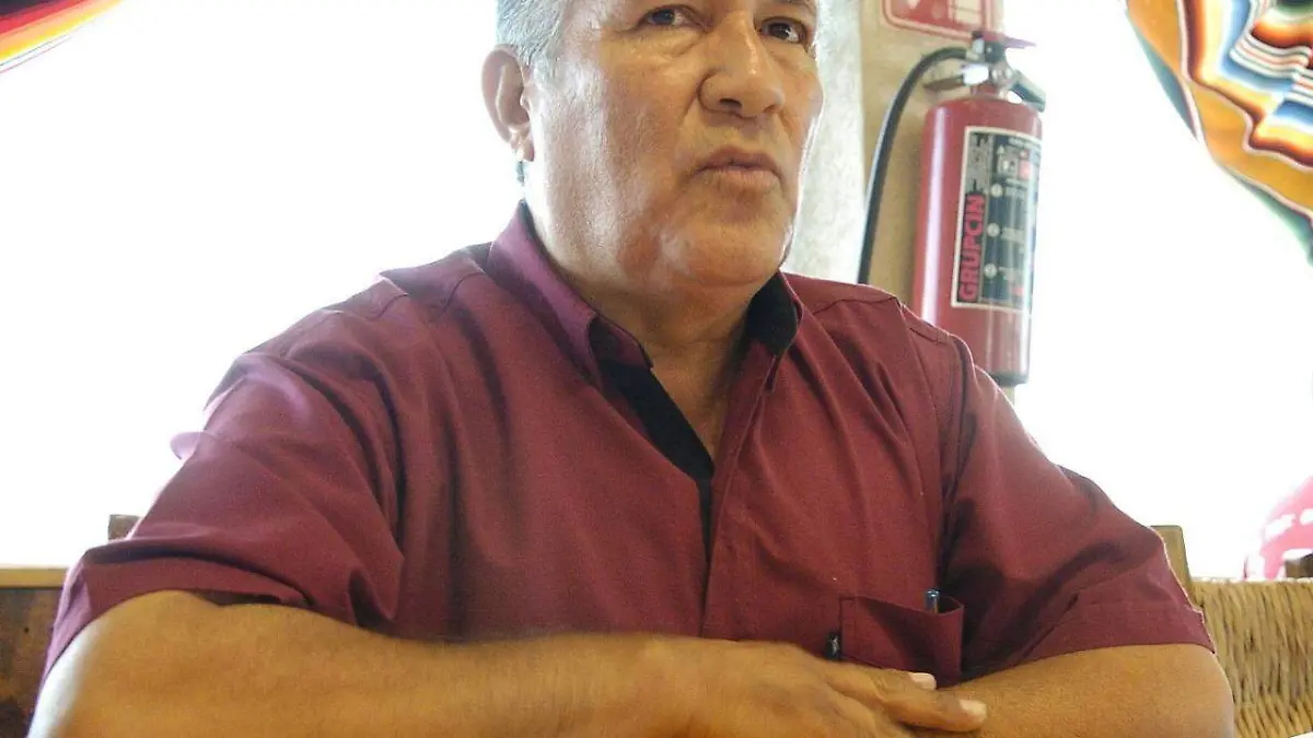 11 Intentan “tumbarles” afiliados a la mala