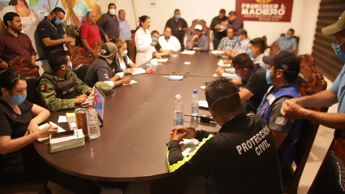 46 COBIAN 7  SE CANCELAN CORRIDAS FORANEAS  DE AUTOBUSES DESDE FIM