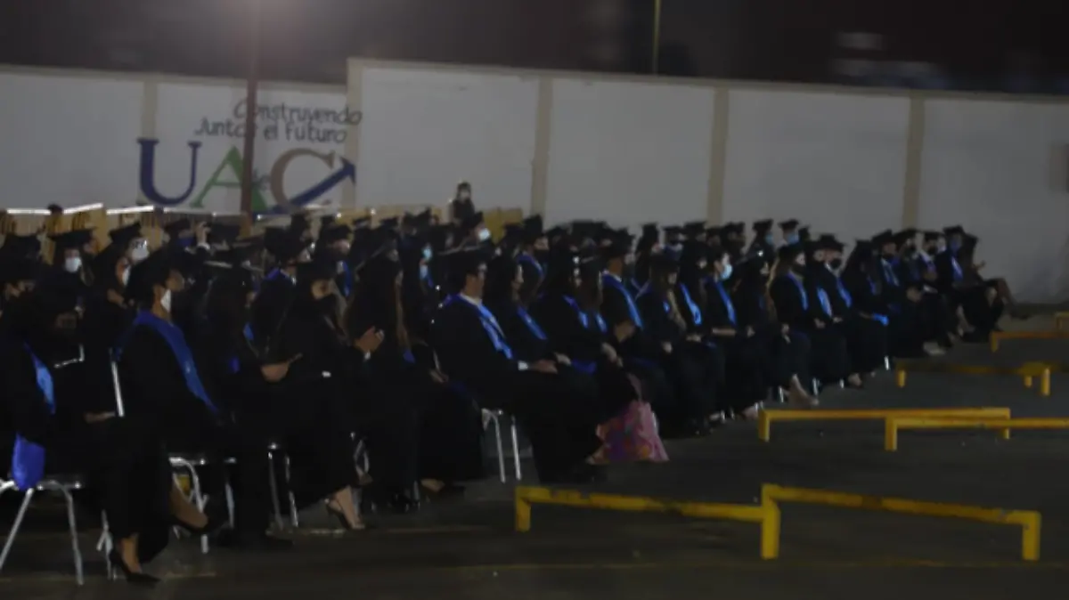 graduación masiva fca uadec