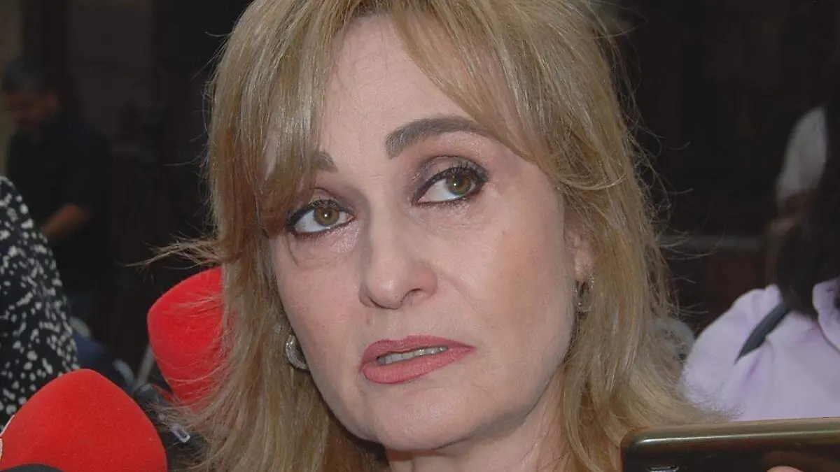 Azucena-Ramos (2)