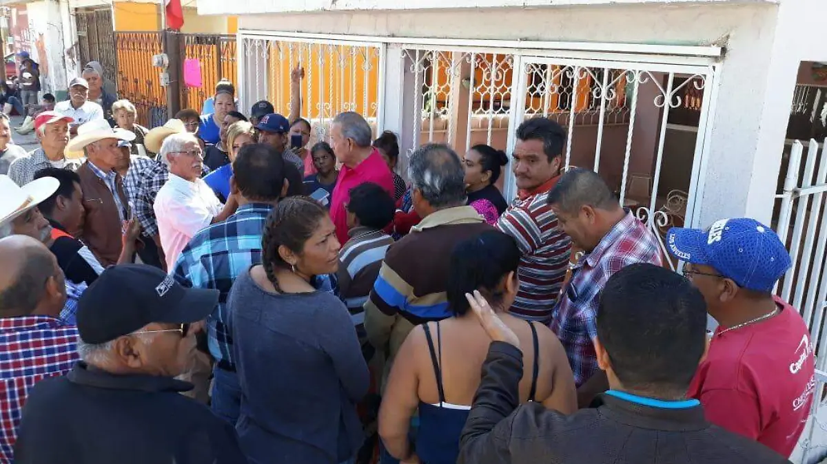 16 DENUNCIAN AMENAZAS PRODUCTORES DEL MÓDULO