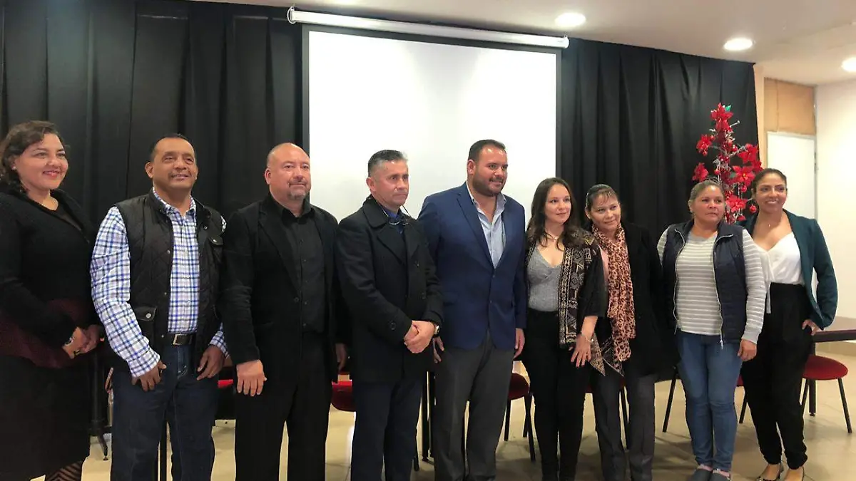 19 COBIAN 6   TOMAN PROTESTA A COMITÉ DE CIUDADES HERMANAS FIM-USA