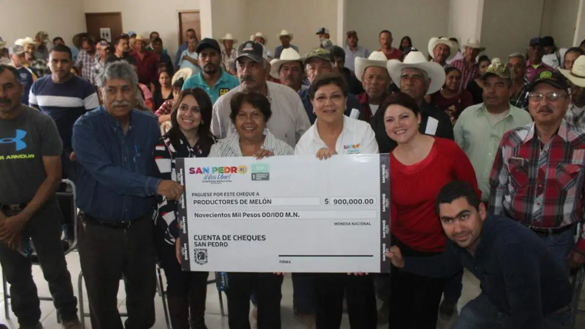 21 Entrega ayuntamiento última parte de los apoyos a meloneros1