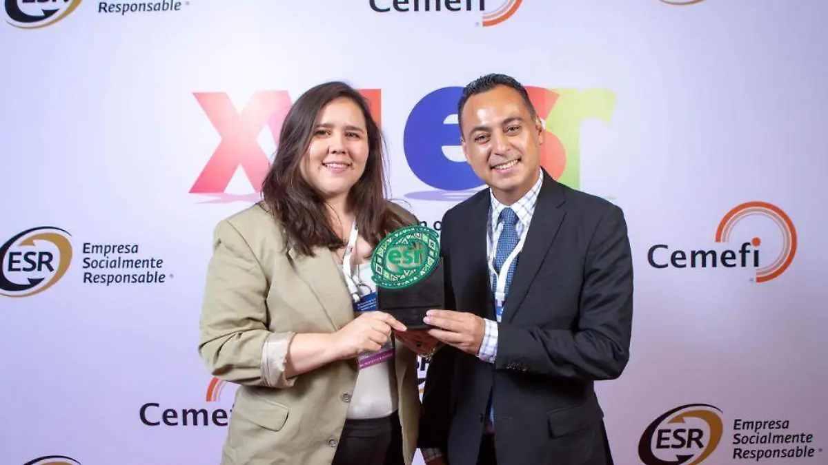 059d4b77-1137-403b-a3d1-78fd2d8459aa