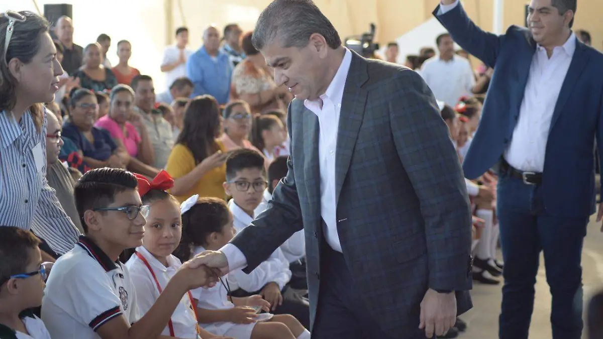 Miguel Ángel Riquelme Solís regreso a clases