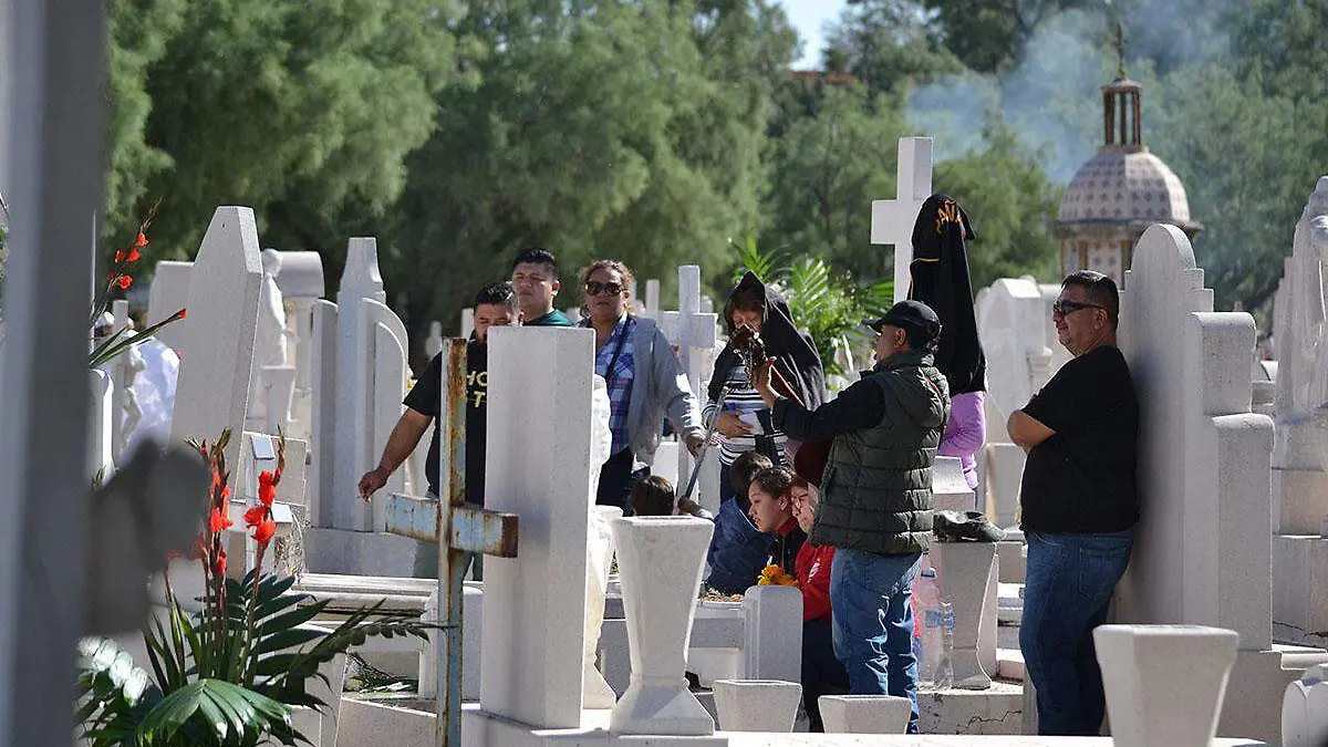 Elementos-de-Bomberos, en apoyo