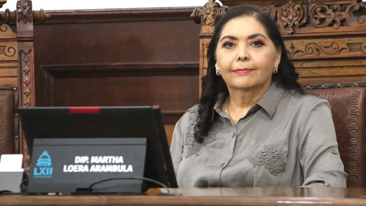 6b38ede9-abd3-4934-9944-2571351a31fb