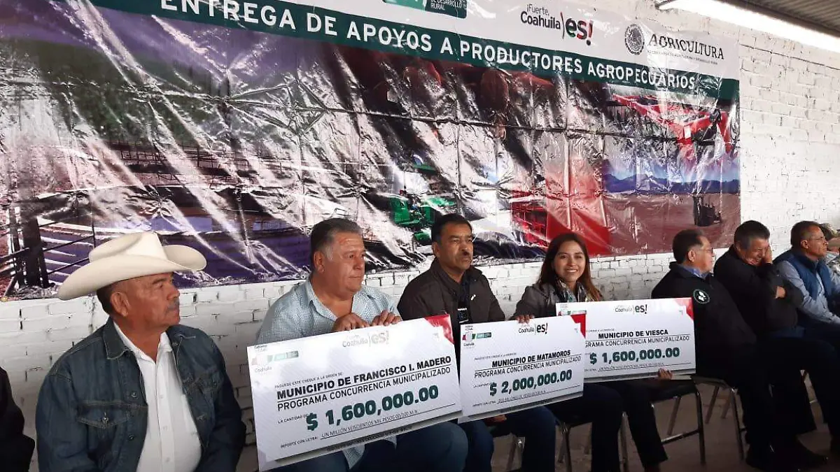 07 PRODUCTORES Y GOBIERNO LE METEN LANA AL CAMPO2