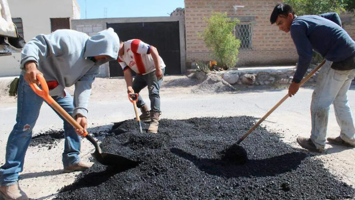 16 En San Pedro avanzan acciones de bacheo