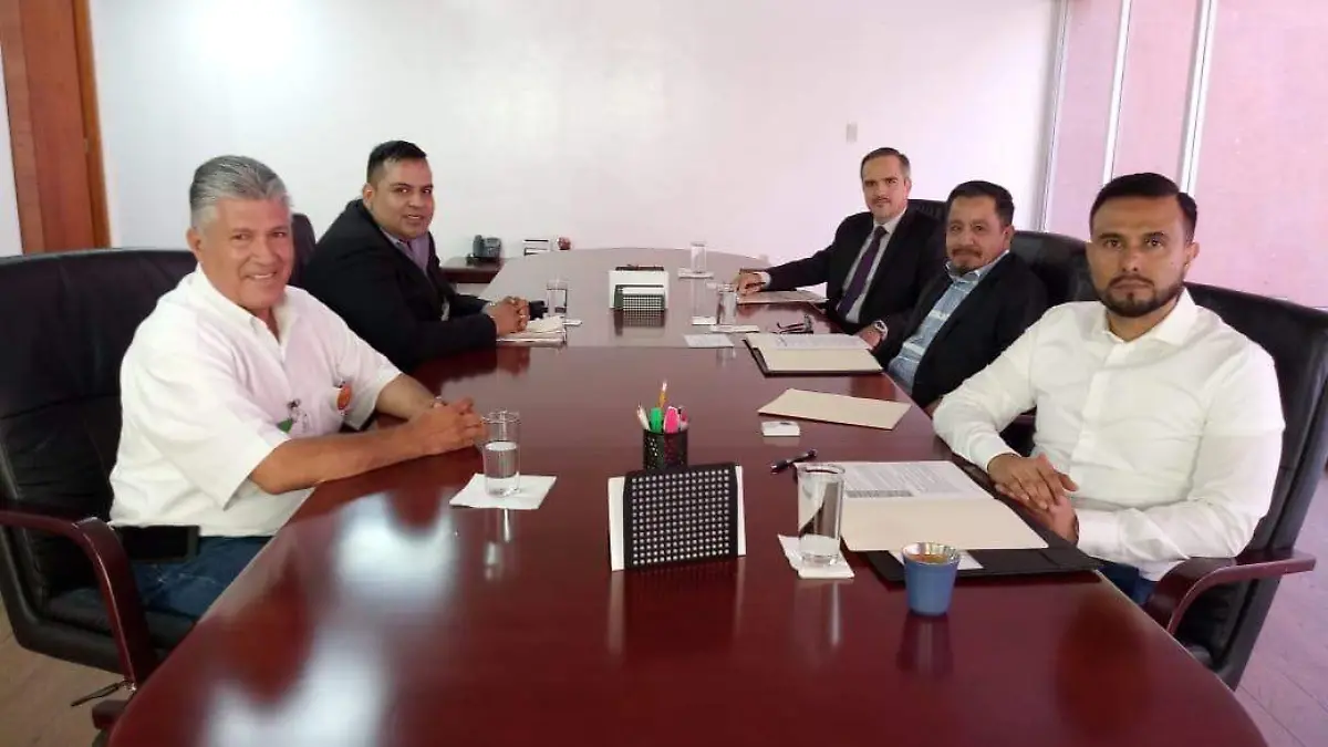 13 PRC GANA SEGUNDO ROUND EN EL TRIFE