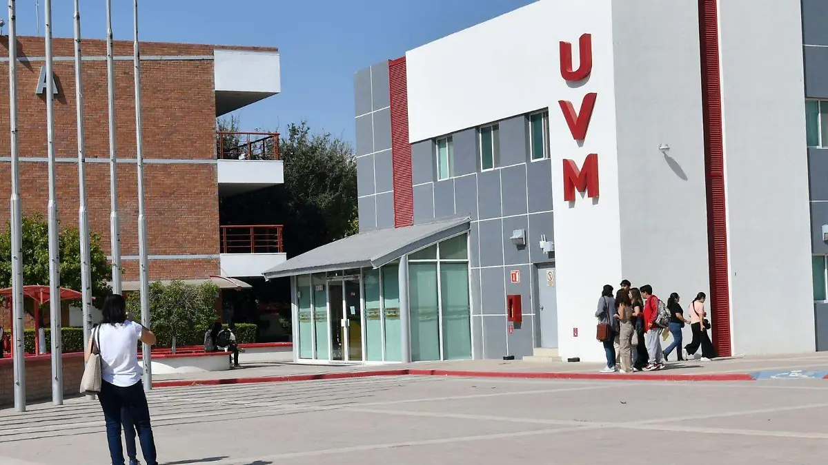 La UVM Torreón en serios aprietos con sus cerca de mil alumnos 