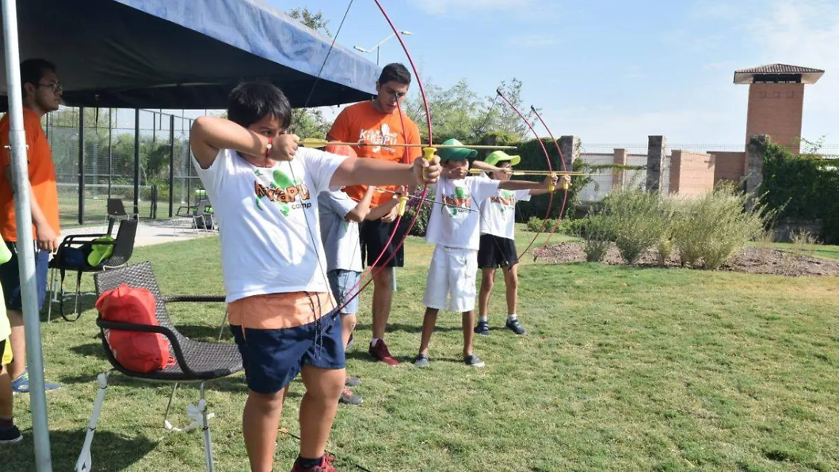 27 Viven verano divertido en Curso Kikapú Camp1