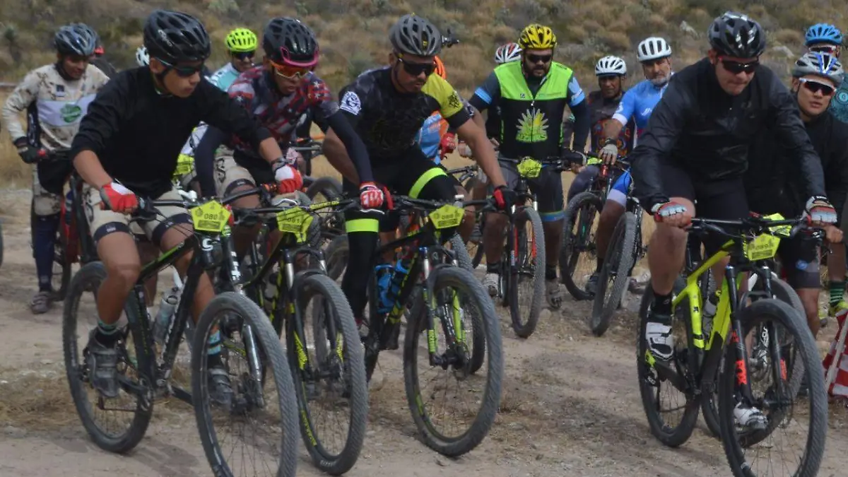 j25 Ciclistas 1