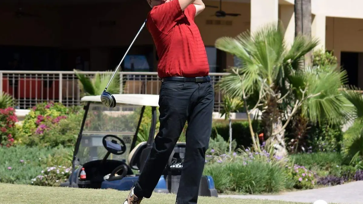 17 Preparan 2do Torneo Anual de Golf del Médico y sus Amigos