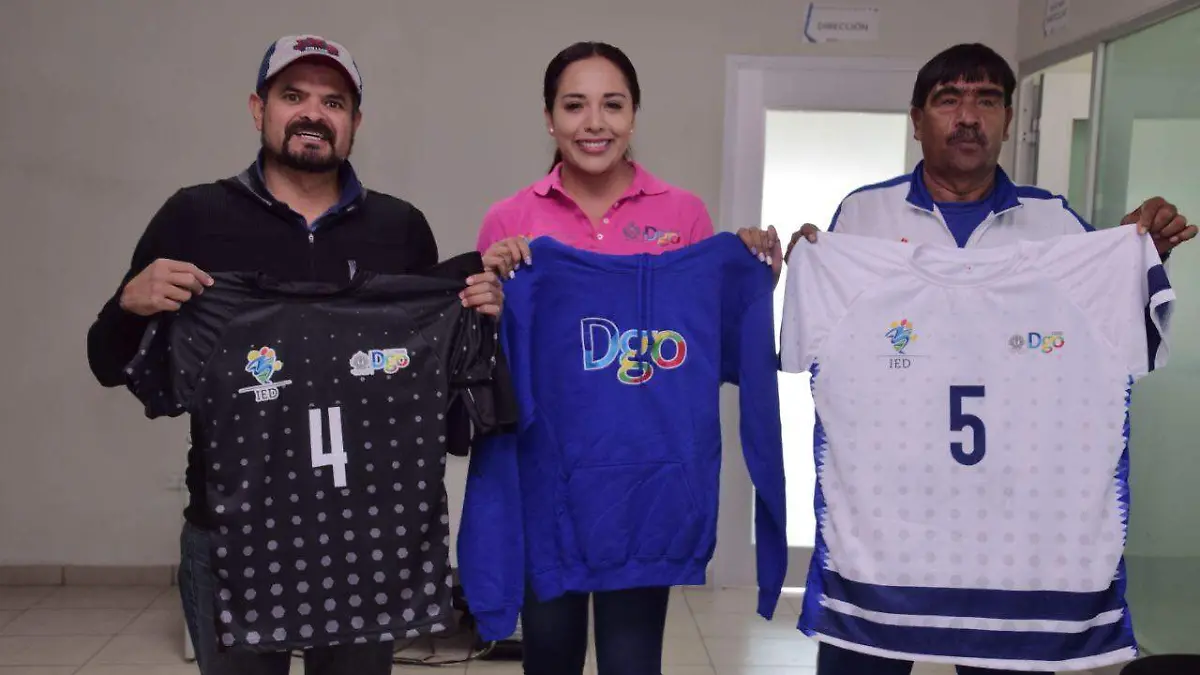 21 Hockistas de Durango listos para el macroregional de Salamanca