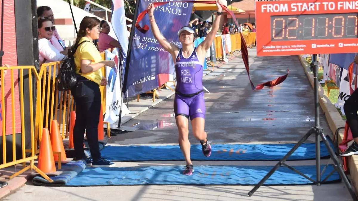 08 Parque España realizo su triatlón