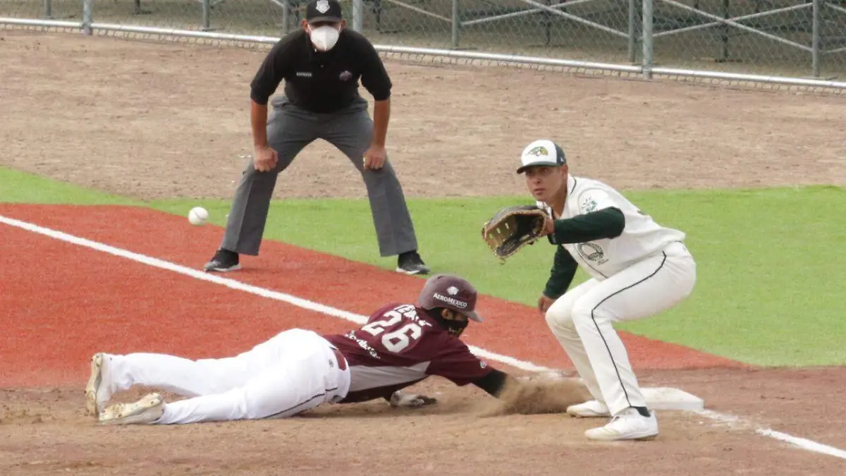 UL derrota Pericos