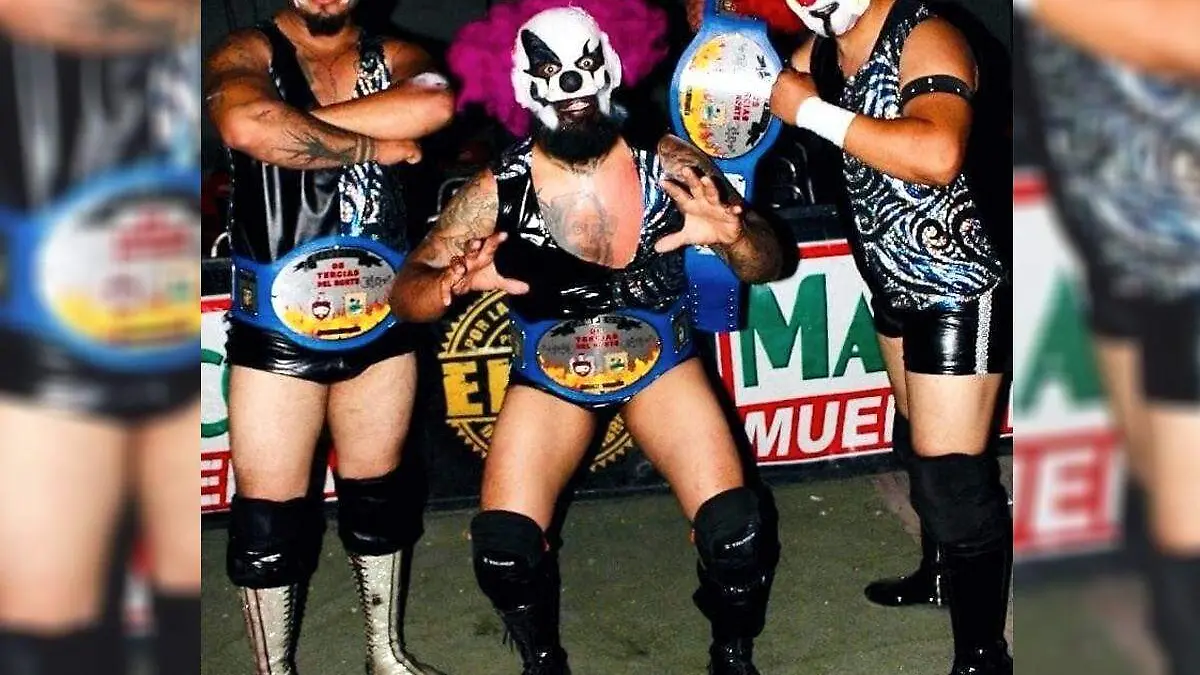 32 The Clown Family en la Plaza de Toros ok