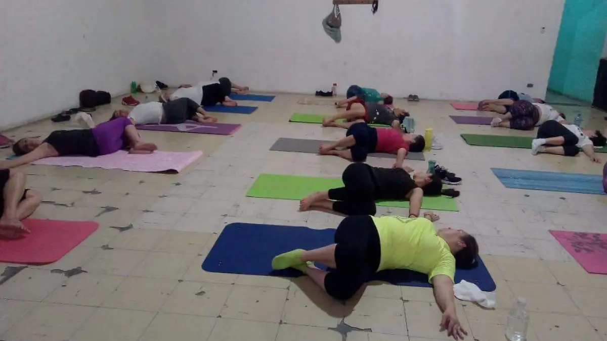 clase de yoga